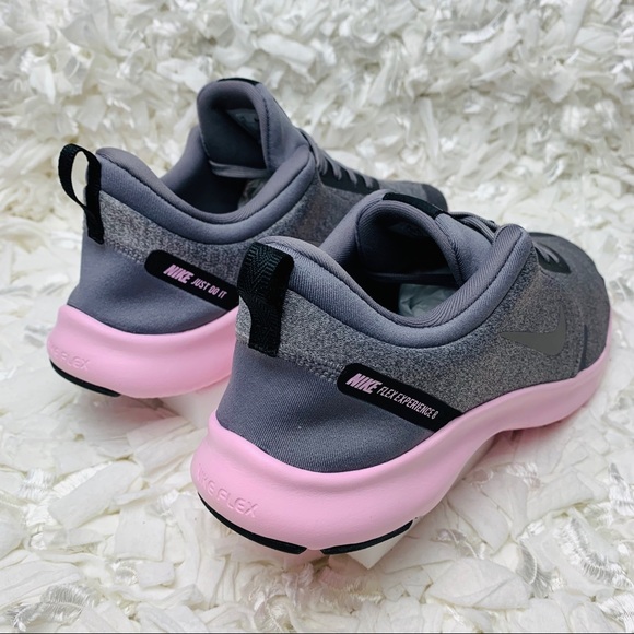 wmns flex experience rn 8